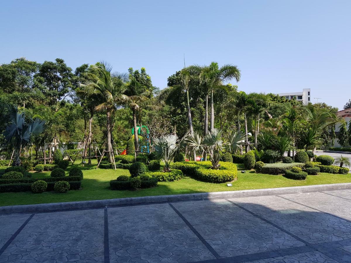 Dusit Grand Condo View Джомтьєн-Біч Екстер'єр фото